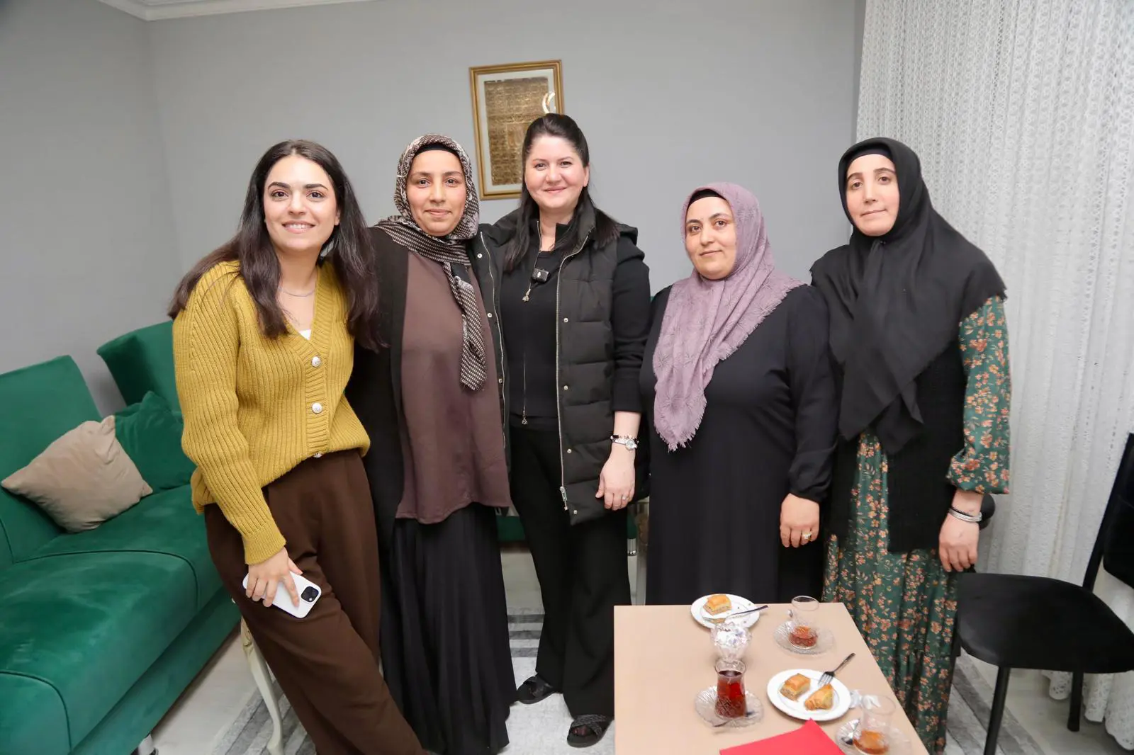 BAŞKAN GENCAN, YILDIRIM’DA MAHALLE ZİYARETLERİNİ SÜRDÜRDÜ galeri görseli